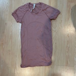 Lululemon Swiftly Tech